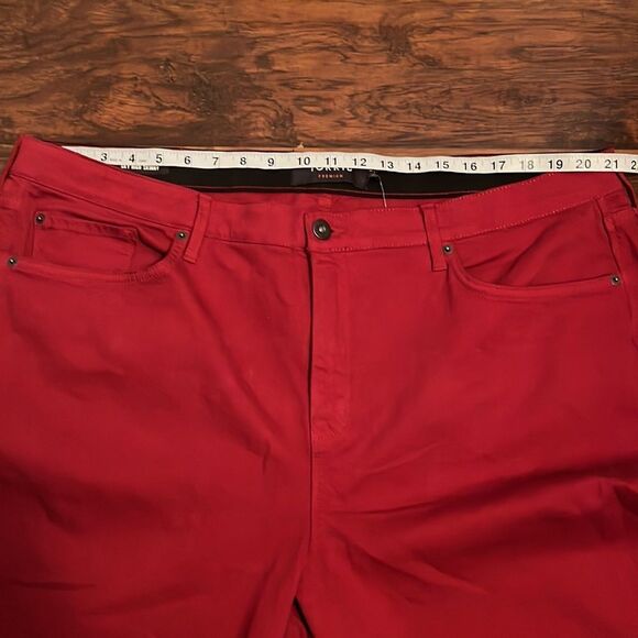 Torrid Sky High Skinny Jeans In Scarlett Wine Color Contemporary Feminine - Picture 7 of 16